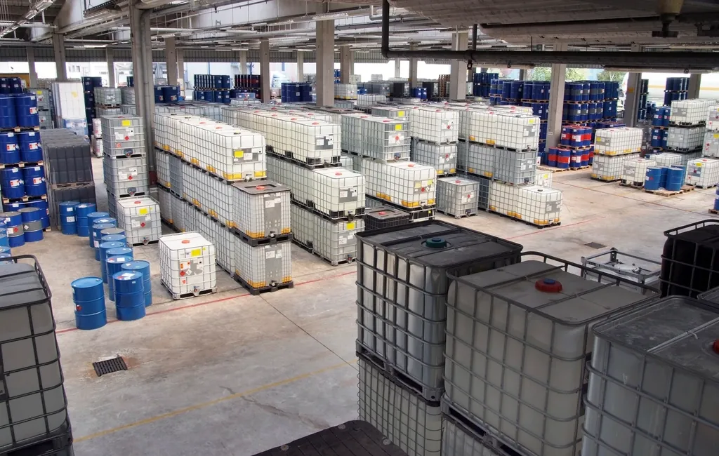 Warehouse aisles with palletised stock